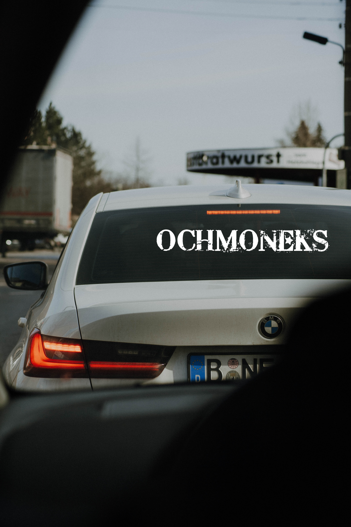 OCHMONEKS Heckscheibenaufkleber