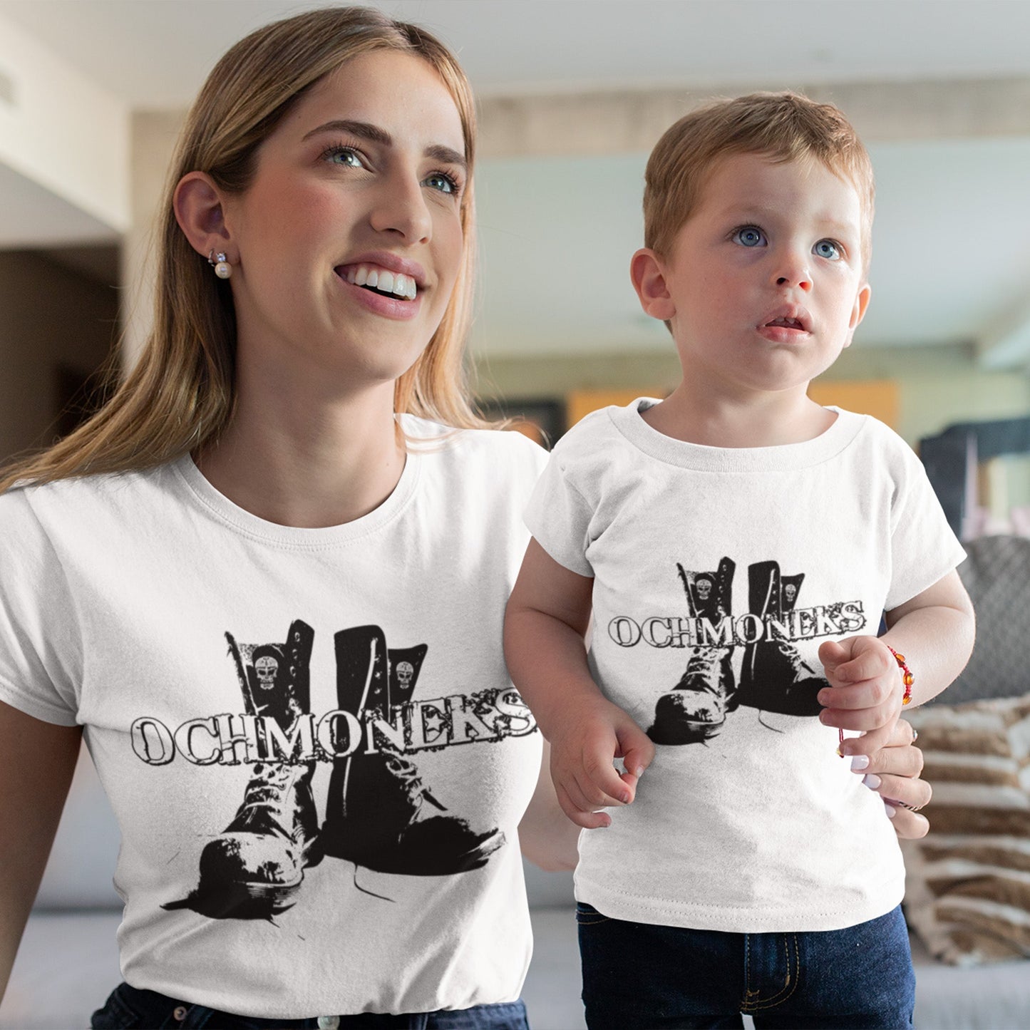 Kids T-Shirt "OCHMONEKS BOOTS"