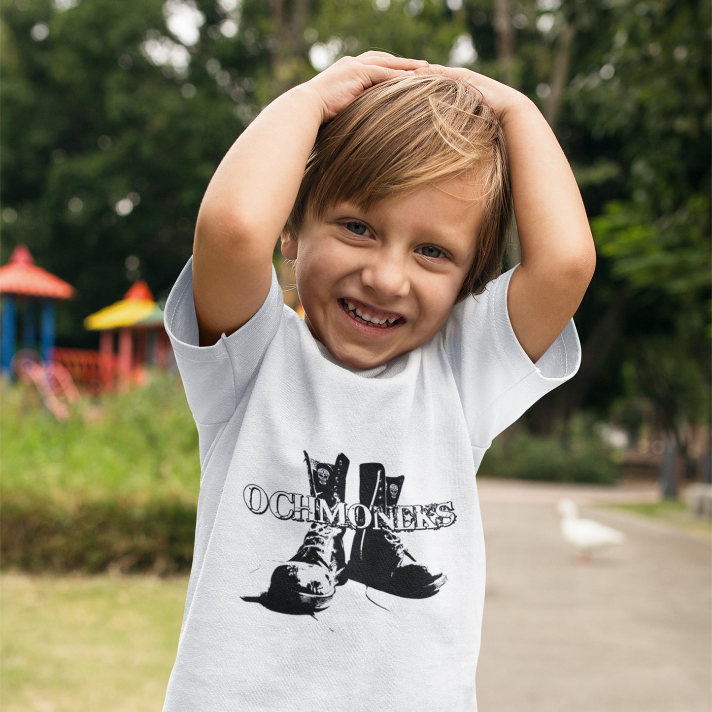 Kids T-Shirt "OCHMONEKS BOOTS"